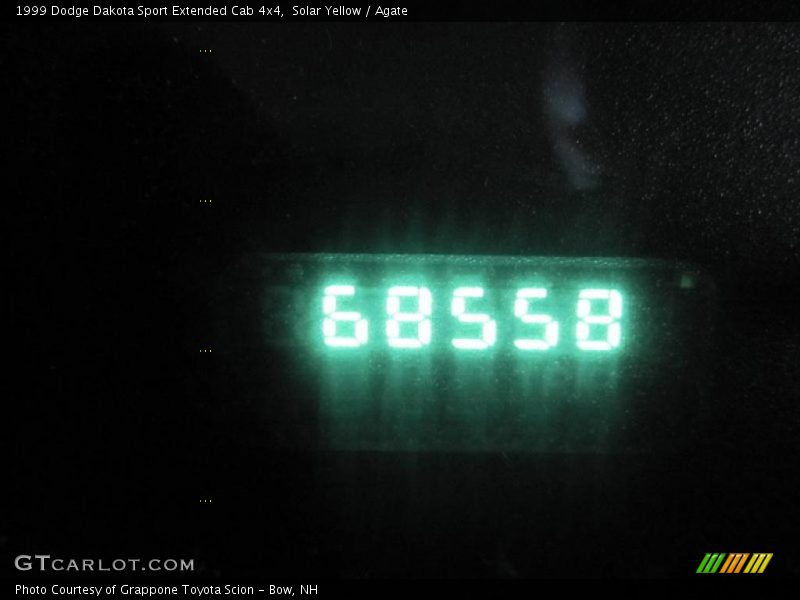 Solar Yellow / Agate 1999 Dodge Dakota Sport Extended Cab 4x4