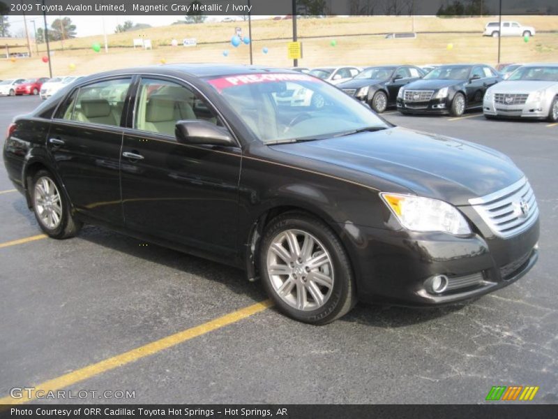 Magnetic Gray Metallic / Ivory 2009 Toyota Avalon Limited