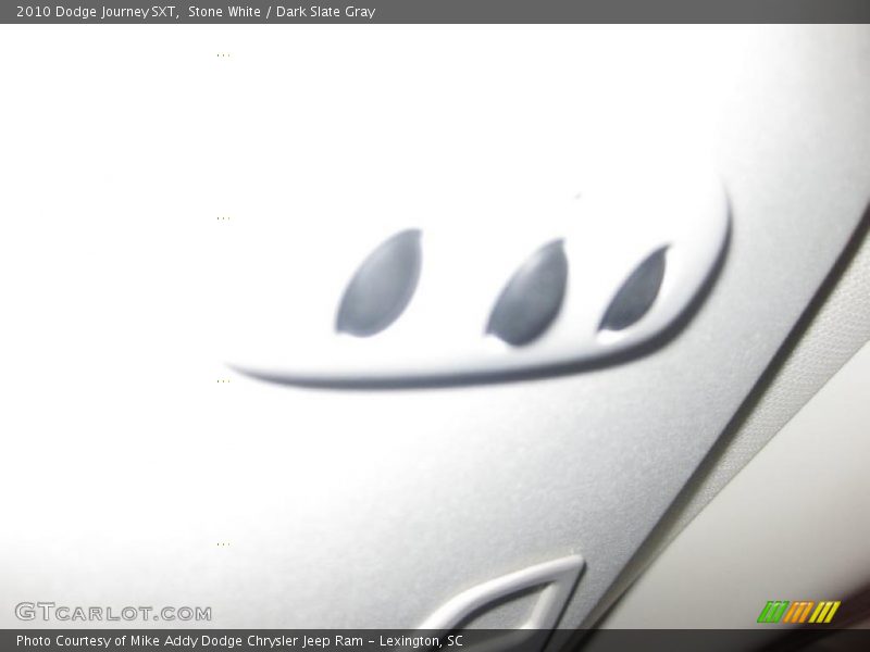 Stone White / Dark Slate Gray 2010 Dodge Journey SXT