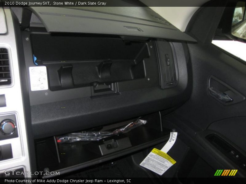 Stone White / Dark Slate Gray 2010 Dodge Journey SXT