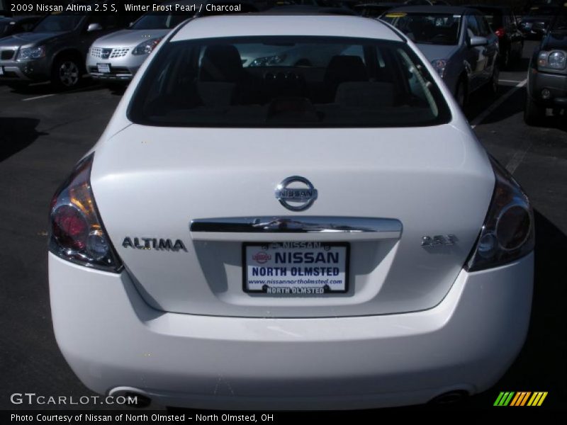 Winter Frost Pearl / Charcoal 2009 Nissan Altima 2.5 S