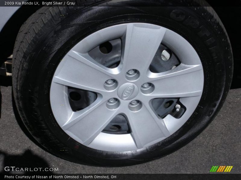 Bright Silver / Gray 2009 Kia Rondo LX