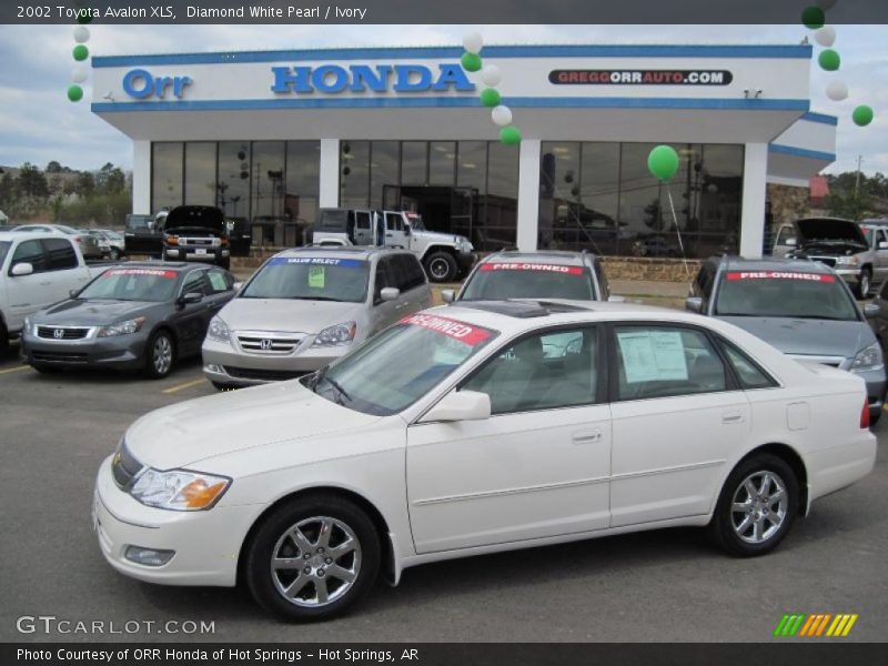 Diamond White Pearl / Ivory 2002 Toyota Avalon XLS