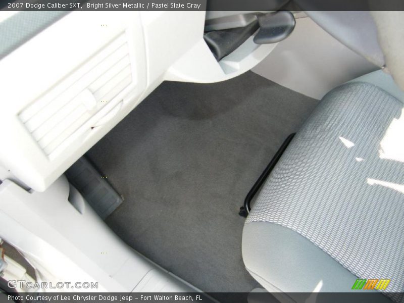 Bright Silver Metallic / Pastel Slate Gray 2007 Dodge Caliber SXT