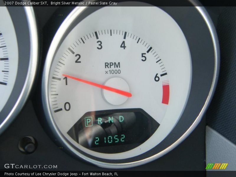 Bright Silver Metallic / Pastel Slate Gray 2007 Dodge Caliber SXT