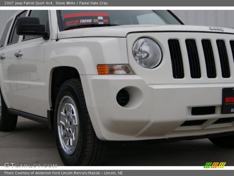 Stone White / Pastel Slate Gray 2007 Jeep Patriot Sport 4x4