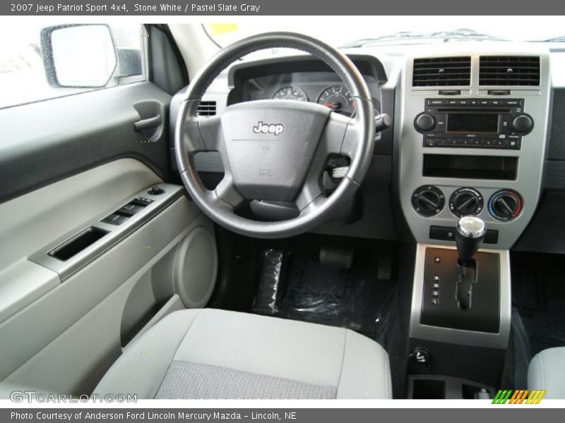 Stone White / Pastel Slate Gray 2007 Jeep Patriot Sport 4x4