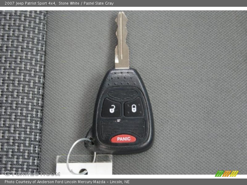 Stone White / Pastel Slate Gray 2007 Jeep Patriot Sport 4x4