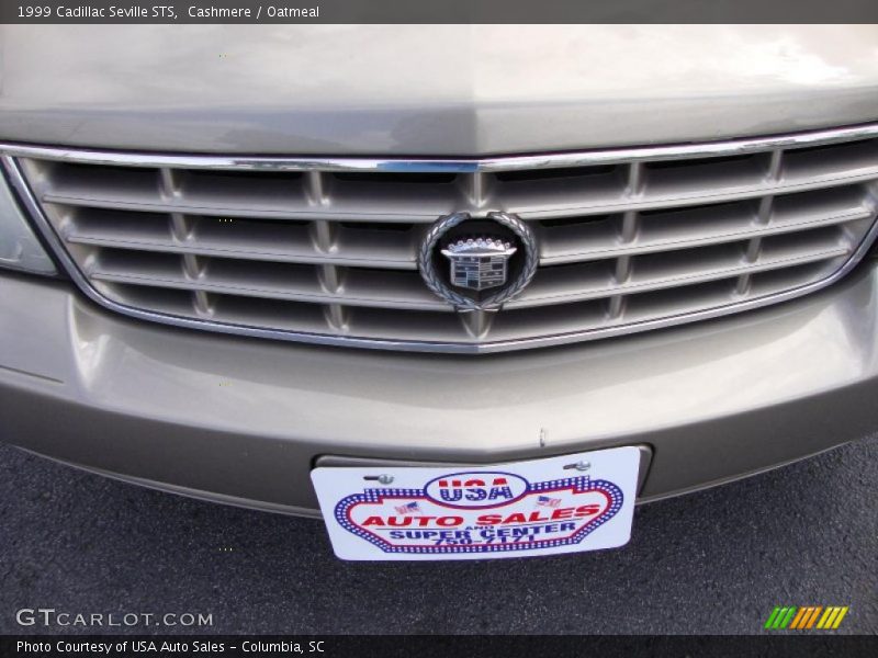 Cashmere / Oatmeal 1999 Cadillac Seville STS