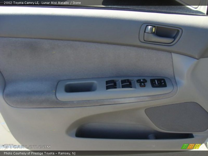 Lunar Mist Metallic / Stone 2002 Toyota Camry LE