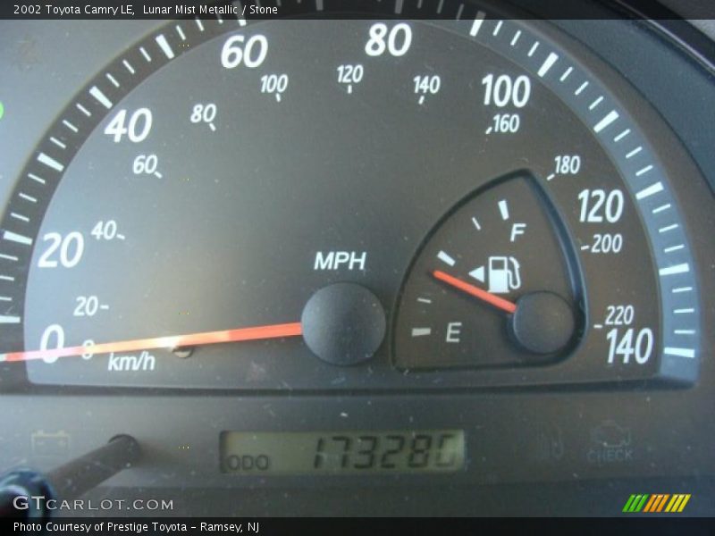Lunar Mist Metallic / Stone 2002 Toyota Camry LE