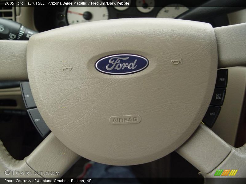 Arizona Beige Metallic / Medium/Dark Pebble 2005 Ford Taurus SEL