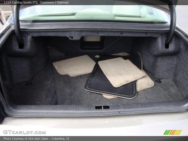 Cashmere / Oatmeal 1999 Cadillac Seville STS