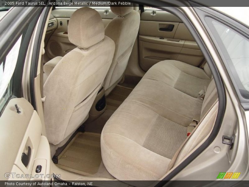 Arizona Beige Metallic / Medium/Dark Pebble 2005 Ford Taurus SEL
