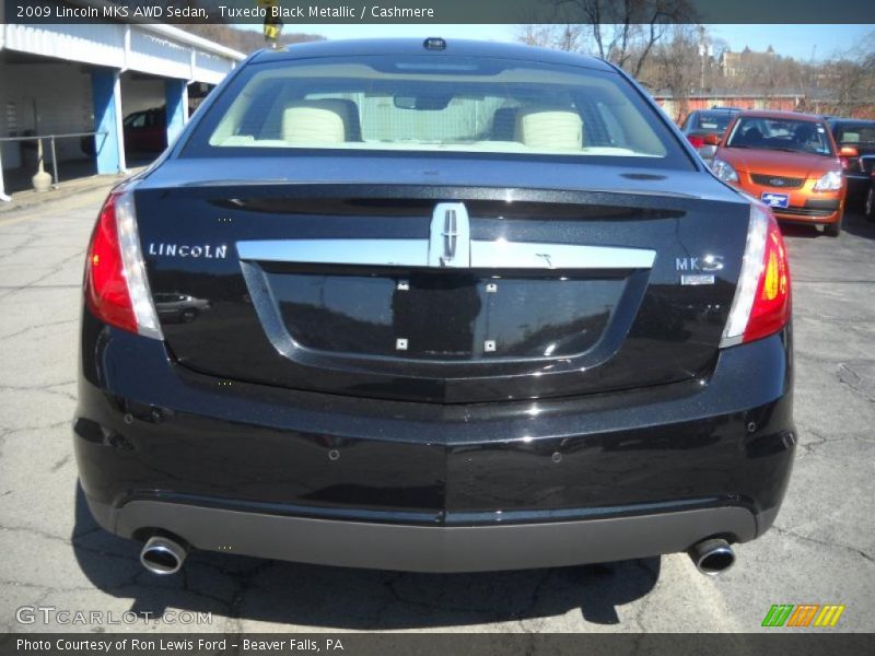 Tuxedo Black Metallic / Cashmere 2009 Lincoln MKS AWD Sedan