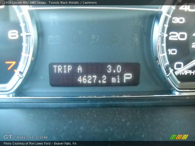 Tuxedo Black Metallic / Cashmere 2009 Lincoln MKS AWD Sedan