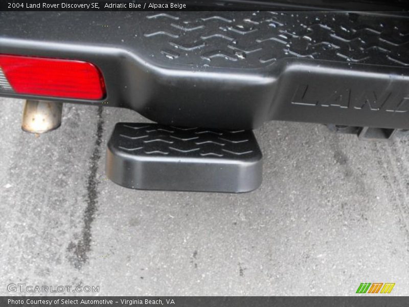 Adriatic Blue / Alpaca Beige 2004 Land Rover Discovery SE