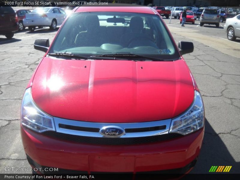 Vermillion Red / Medium Stone 2008 Ford Focus SE Sedan