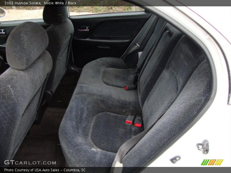 Noble White / Black 2003 Hyundai Sonata