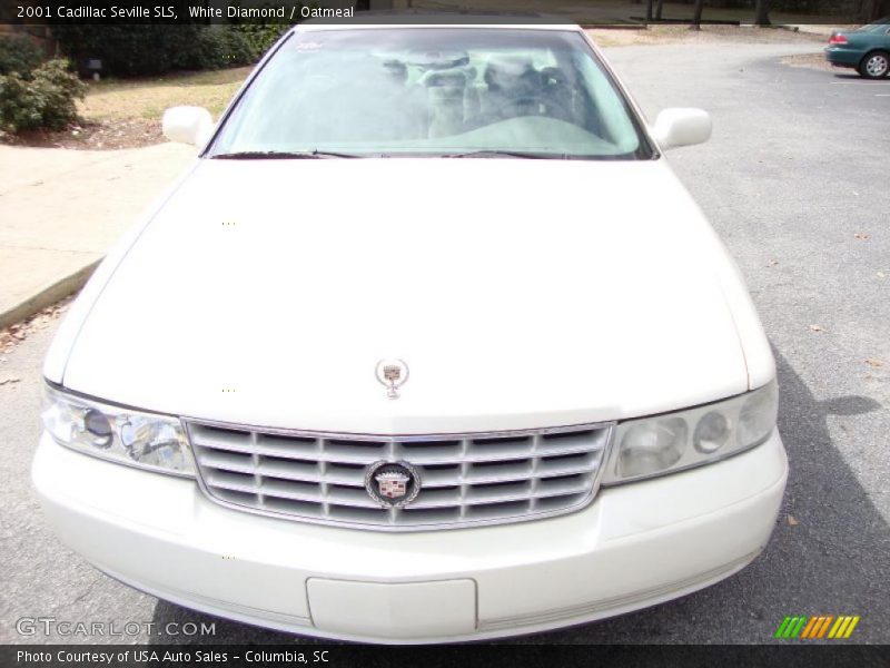 White Diamond / Oatmeal 2001 Cadillac Seville SLS