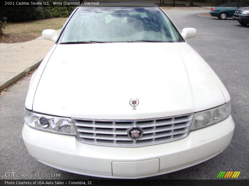 White Diamond / Oatmeal 2001 Cadillac Seville SLS