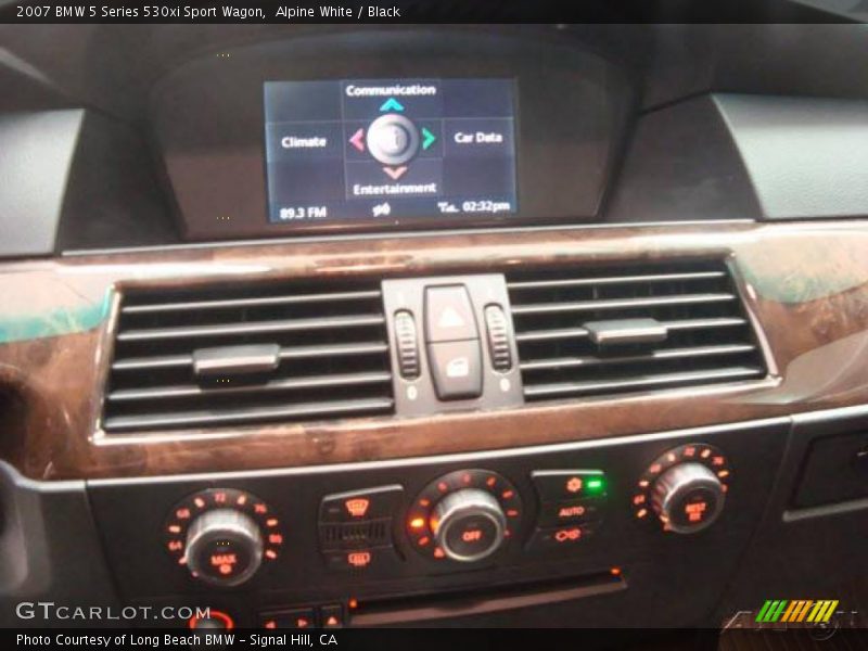 Alpine White / Black 2007 BMW 5 Series 530xi Sport Wagon