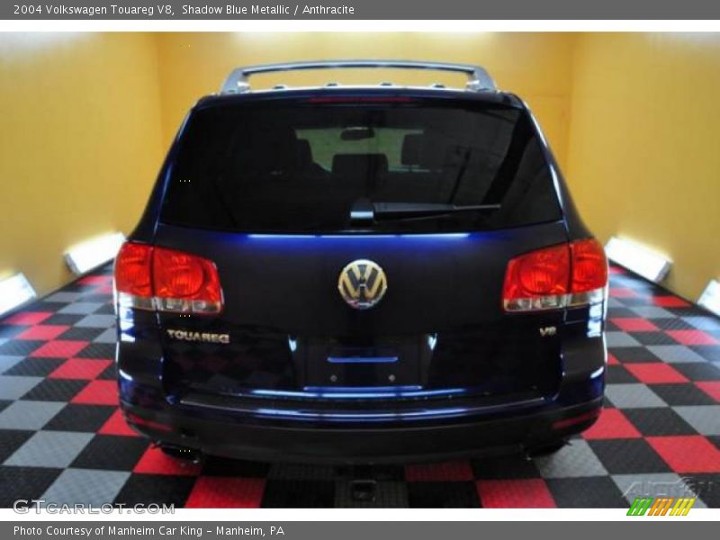Shadow Blue Metallic / Anthracite 2004 Volkswagen Touareg V8