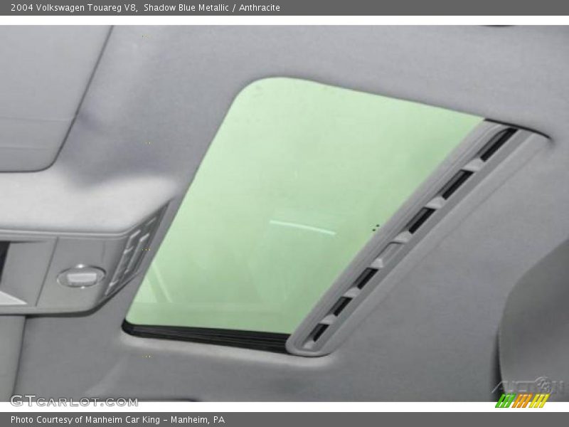 Shadow Blue Metallic / Anthracite 2004 Volkswagen Touareg V8