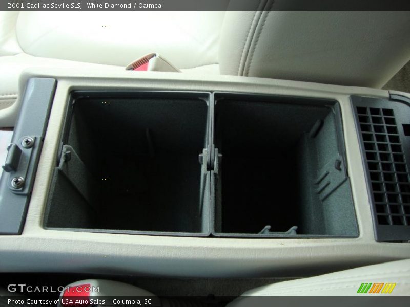 White Diamond / Oatmeal 2001 Cadillac Seville SLS