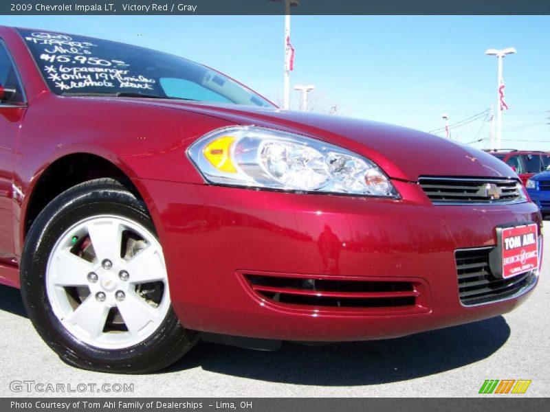 Victory Red / Gray 2009 Chevrolet Impala LT