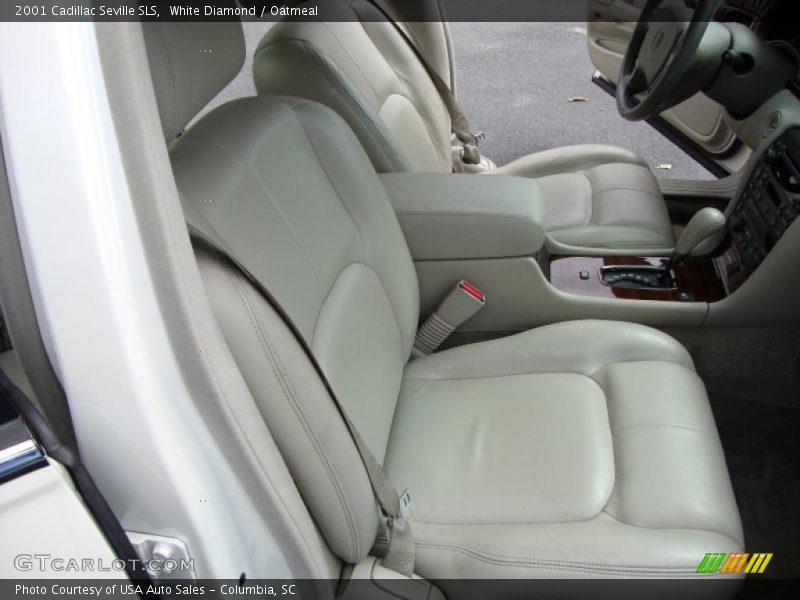 White Diamond / Oatmeal 2001 Cadillac Seville SLS