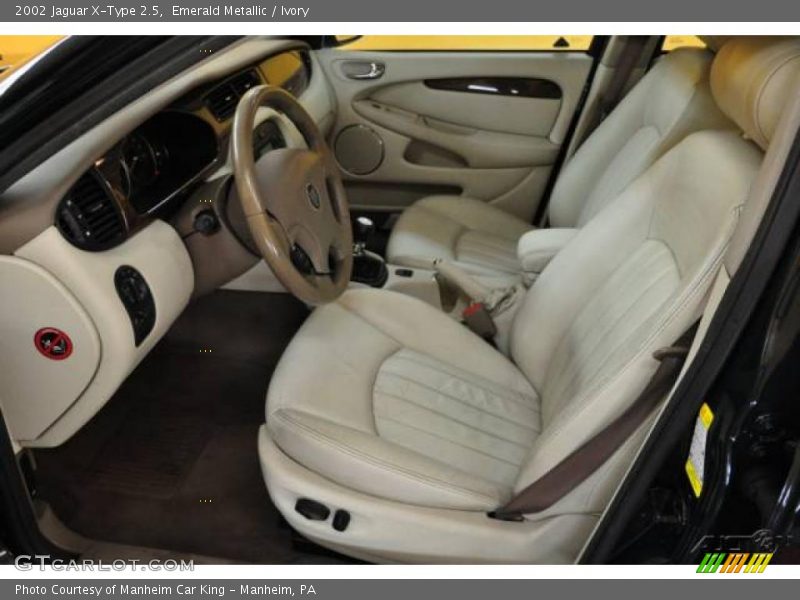 Emerald Metallic / Ivory 2002 Jaguar X-Type 2.5