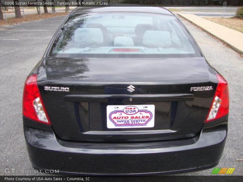 Fantasy Black Metallic / Grey 2006 Suzuki Forenza Sedan
