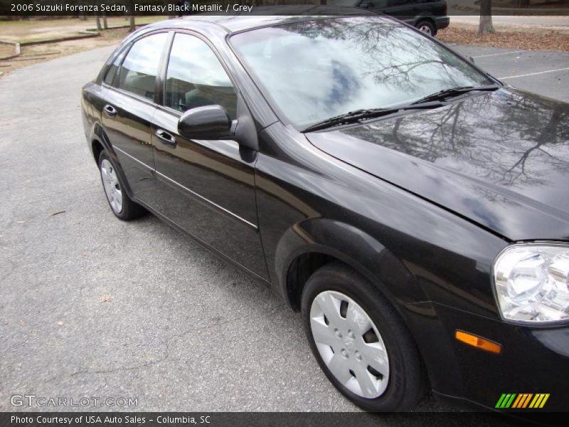 Fantasy Black Metallic / Grey 2006 Suzuki Forenza Sedan