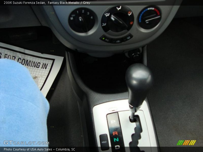 Fantasy Black Metallic / Grey 2006 Suzuki Forenza Sedan
