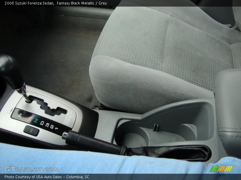 Fantasy Black Metallic / Grey 2006 Suzuki Forenza Sedan