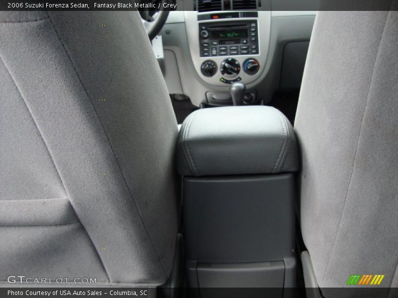 Fantasy Black Metallic / Grey 2006 Suzuki Forenza Sedan