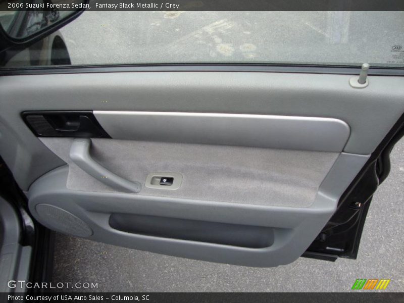 Fantasy Black Metallic / Grey 2006 Suzuki Forenza Sedan