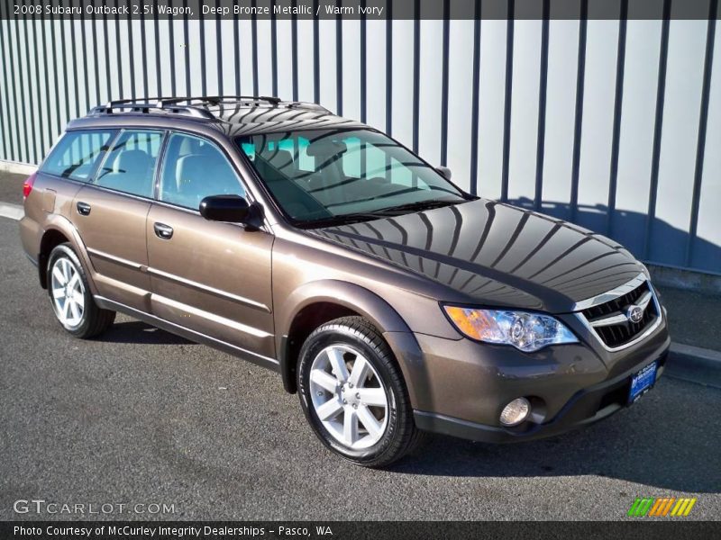 Deep Bronze Metallic / Warm Ivory 2008 Subaru Outback 2.5i Wagon