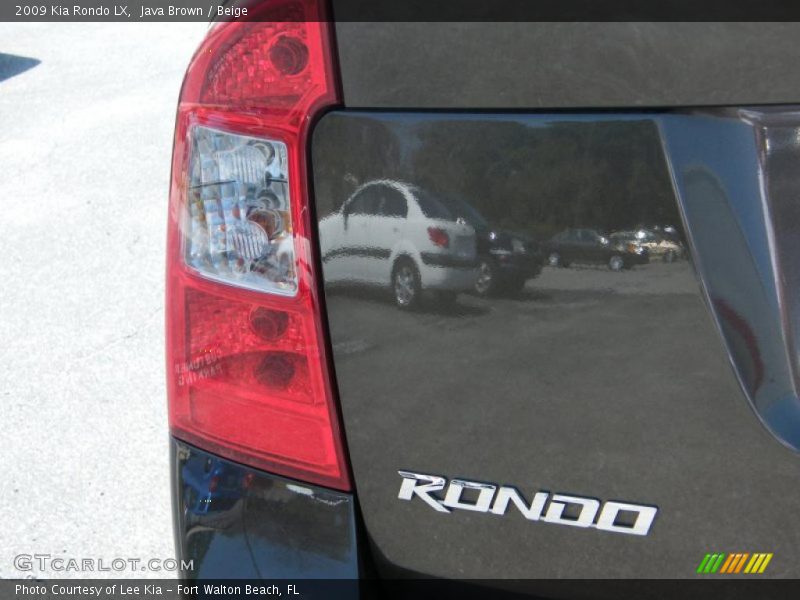 Java Brown / Beige 2009 Kia Rondo LX