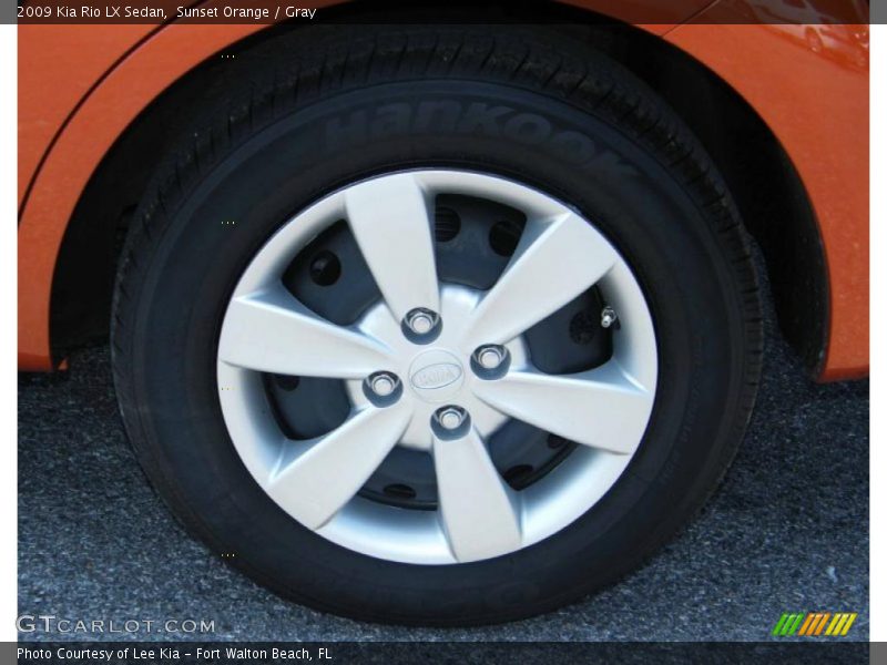 Sunset Orange / Gray 2009 Kia Rio LX Sedan