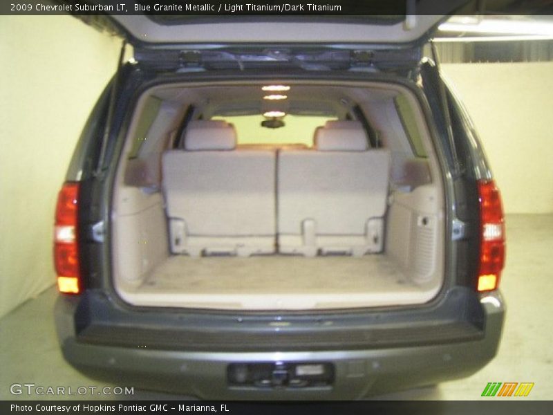Blue Granite Metallic / Light Titanium/Dark Titanium 2009 Chevrolet Suburban LT