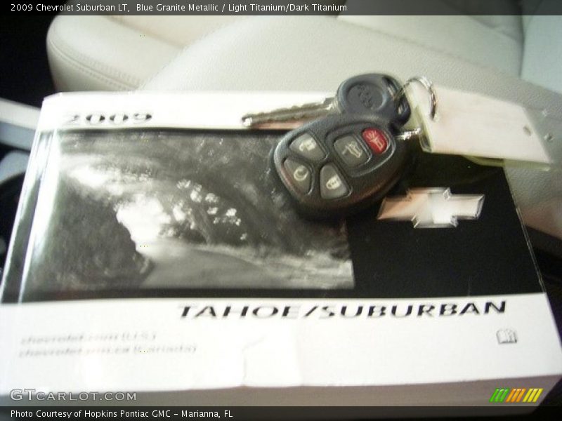 Blue Granite Metallic / Light Titanium/Dark Titanium 2009 Chevrolet Suburban LT