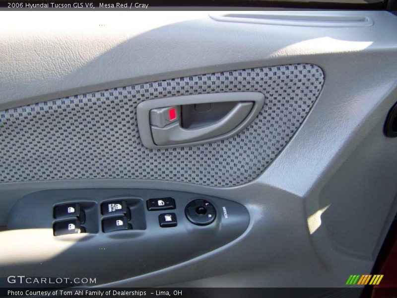 Mesa Red / Gray 2006 Hyundai Tucson GLS V6