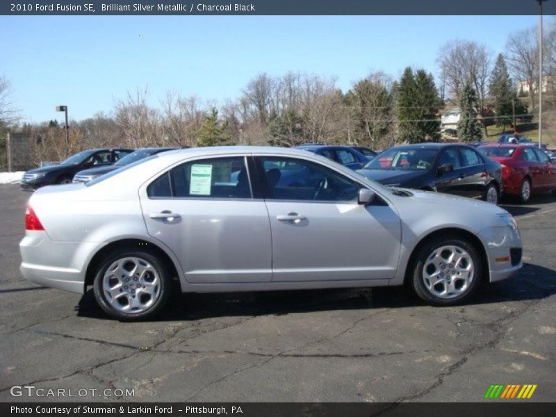 Brilliant Silver Metallic / Charcoal Black 2010 Ford Fusion SE