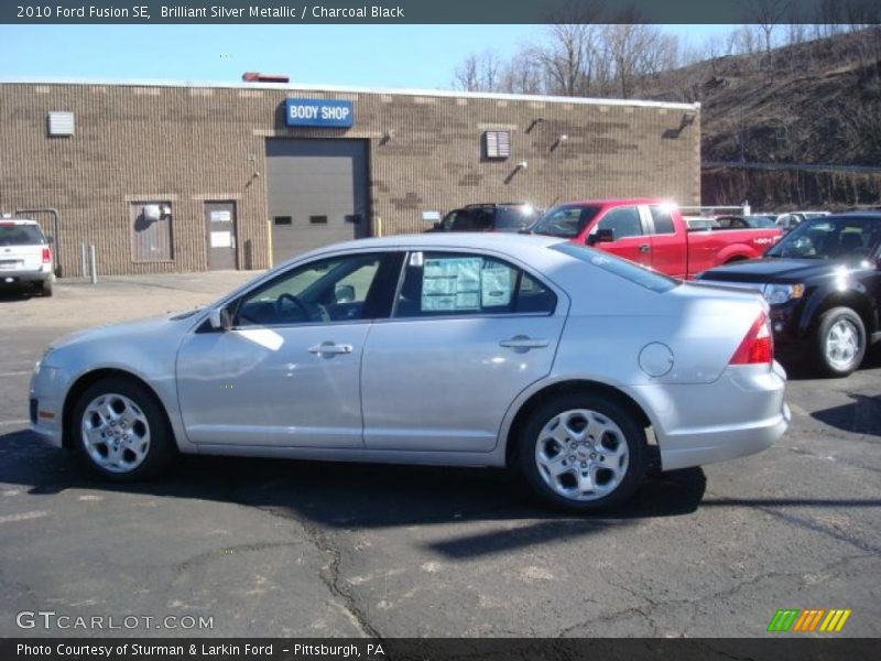 Brilliant Silver Metallic / Charcoal Black 2010 Ford Fusion SE