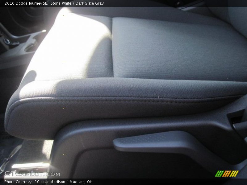 Stone White / Dark Slate Gray 2010 Dodge Journey SE