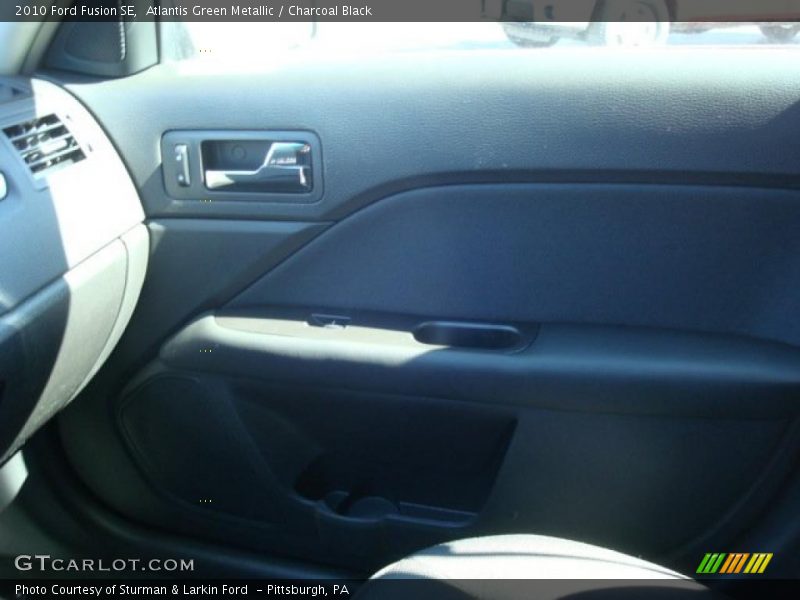 Atlantis Green Metallic / Charcoal Black 2010 Ford Fusion SE