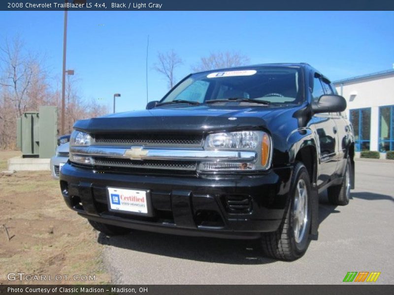 Black / Light Gray 2008 Chevrolet TrailBlazer LS 4x4