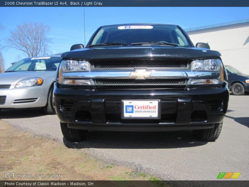 Black / Light Gray 2008 Chevrolet TrailBlazer LS 4x4